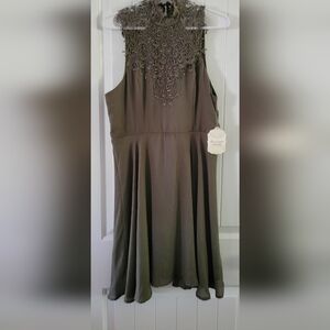 Altar'd State Sleeveless Lace Dress in Olive and Lace Size Small NWT